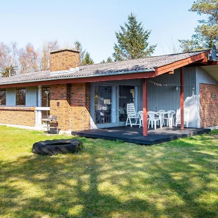 Peaceful Holiday In Rsted With Sauna * Udbyhøj